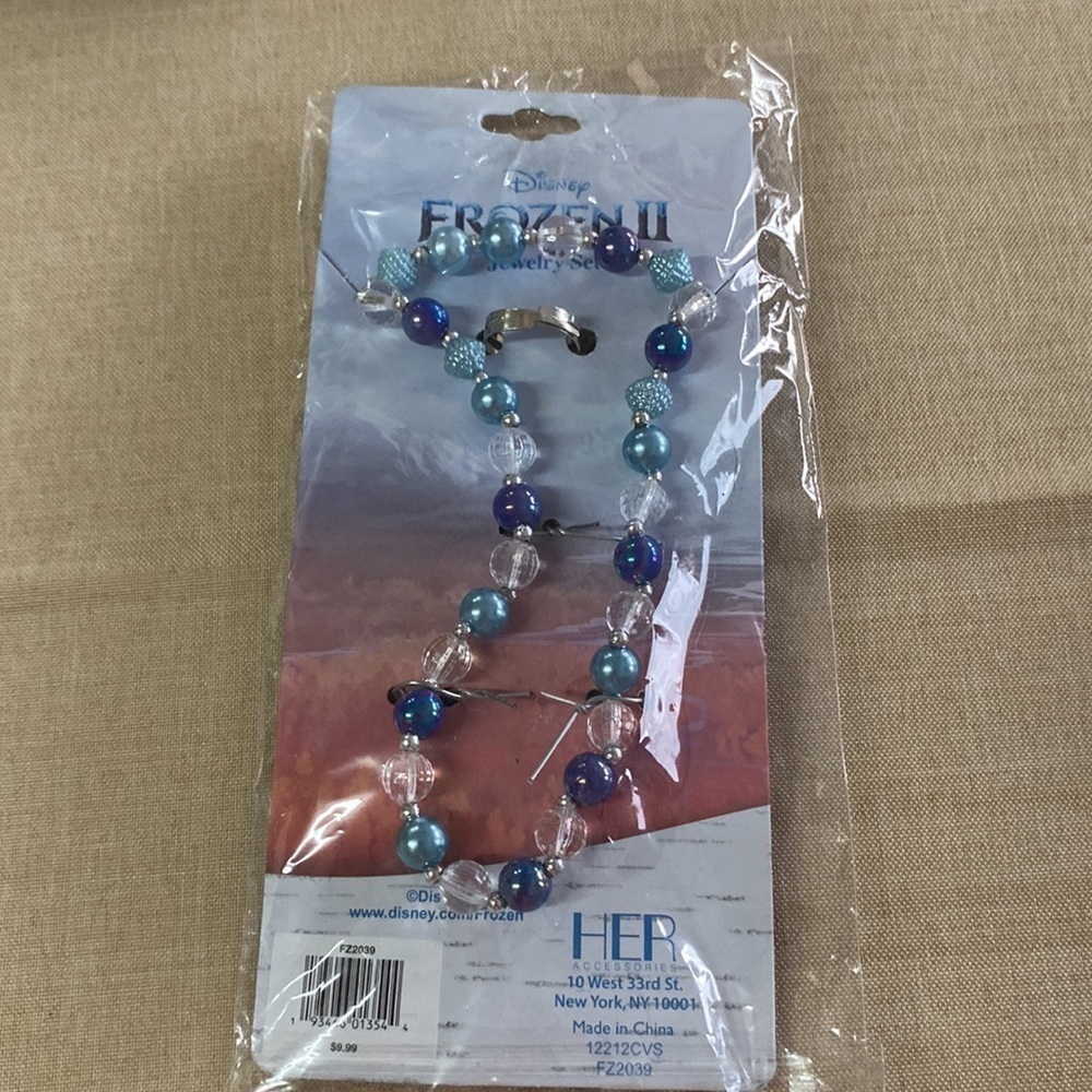 #8-Disney Frozen II Jewelry Set (AO) - Picture 5 of 5